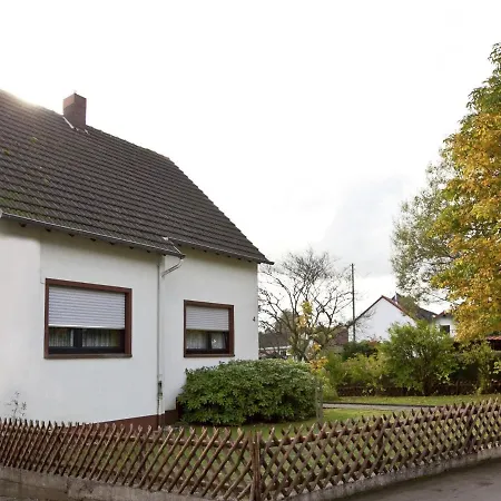 Cozy In With Garden Holiday home